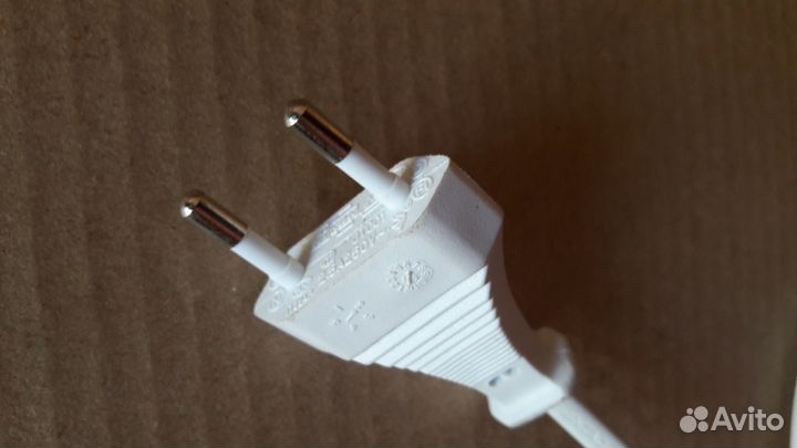 Сетевые шнуры, кабели питания разные