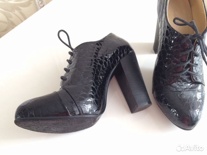 Ботинки б/у, размер 35