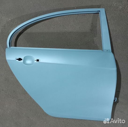 Дверь задняя правая 106200282202 для Emgrand EC7 g