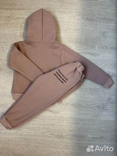 Костюм тройка (с жилеткой)