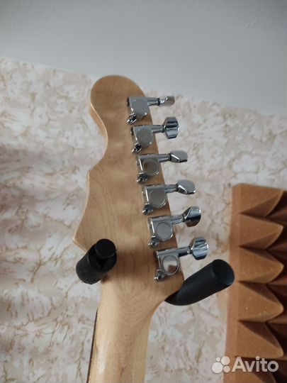 Редкая электрогитара Caliber /обмен