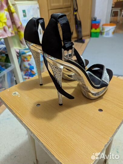 Туфли женские 38 размер