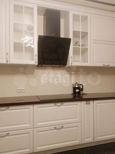 2-к. квартира, 69 м², 2/14 эт.