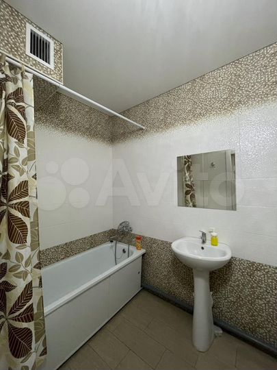 1-к. квартира, 40 м², 2/16 эт.