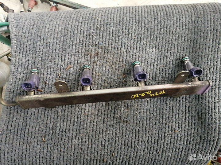 Топливная форсунка Nissan Serena C24 QR20