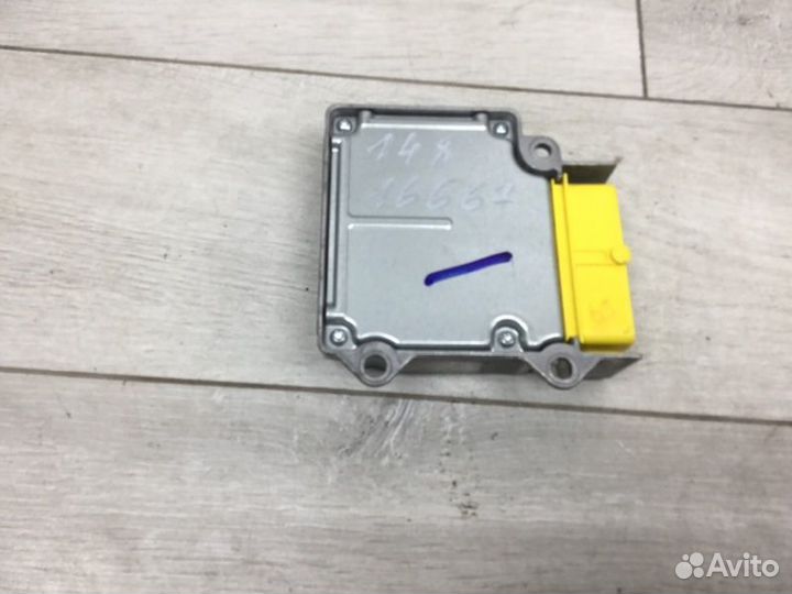 Эбу подушки безопасности Volkswagen Passat