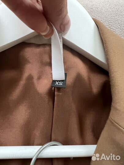 Брючный костюм женский