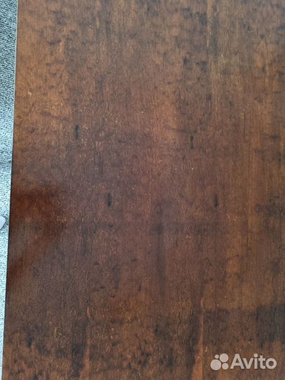 Стол обеденный