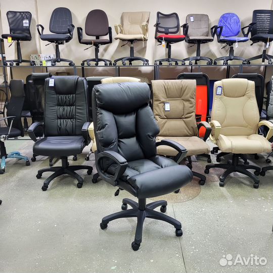 Компьютерное кресло