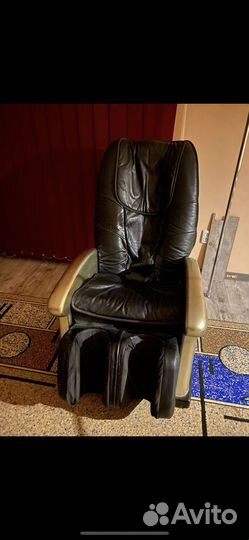 Массажное кресло