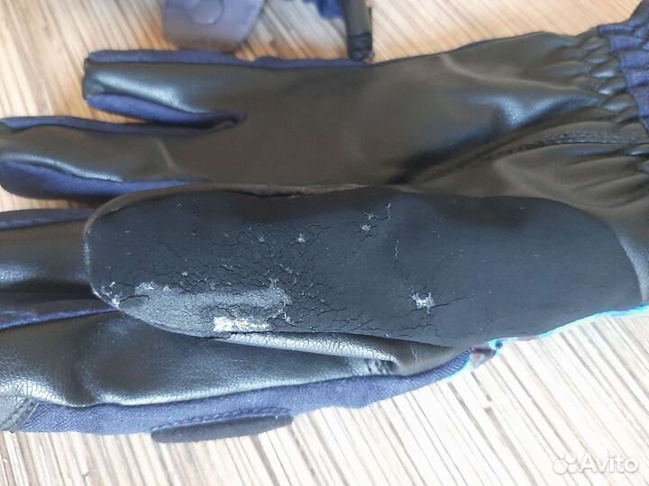 Перчатки burton M