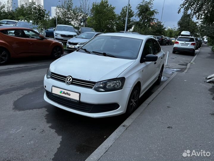 Volkswagen Polo 1.6 МТ, 2011, 200 000 км