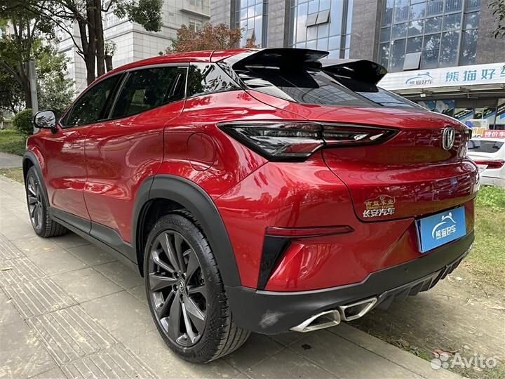 Changan UNI-T 1.5 AMT, 2021, 10 000 км