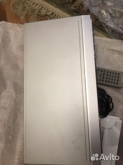 DVD плеер Toshiba SD-220/120