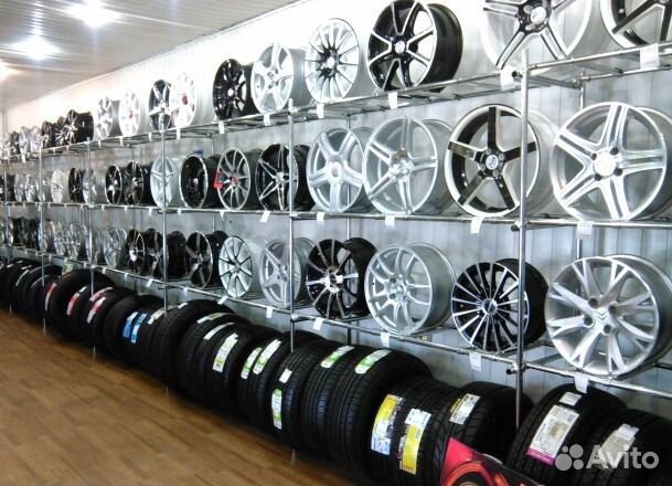 Winrun R330 215/45 R17 91W