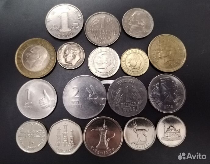 Набор монет мира для начинающего нумизмата