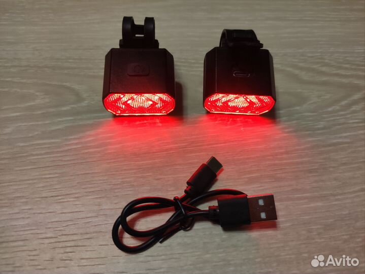 Фонарь задний для велосипеда