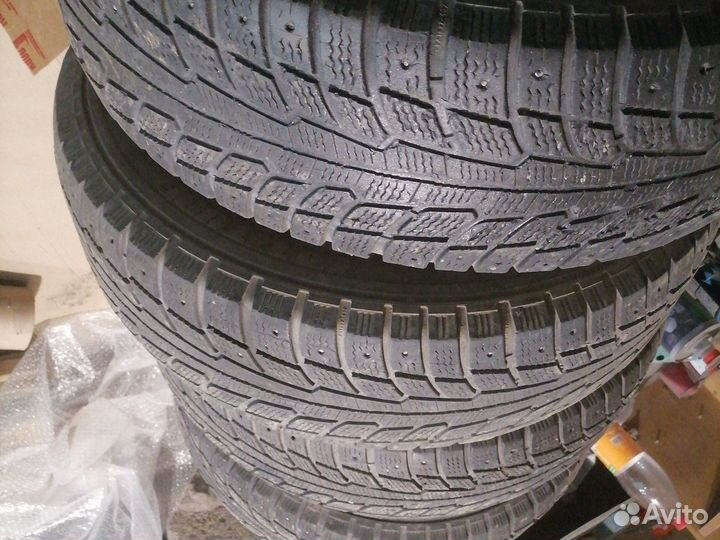 Michelin Latitude X-Ice North 235/70 R16 60Q