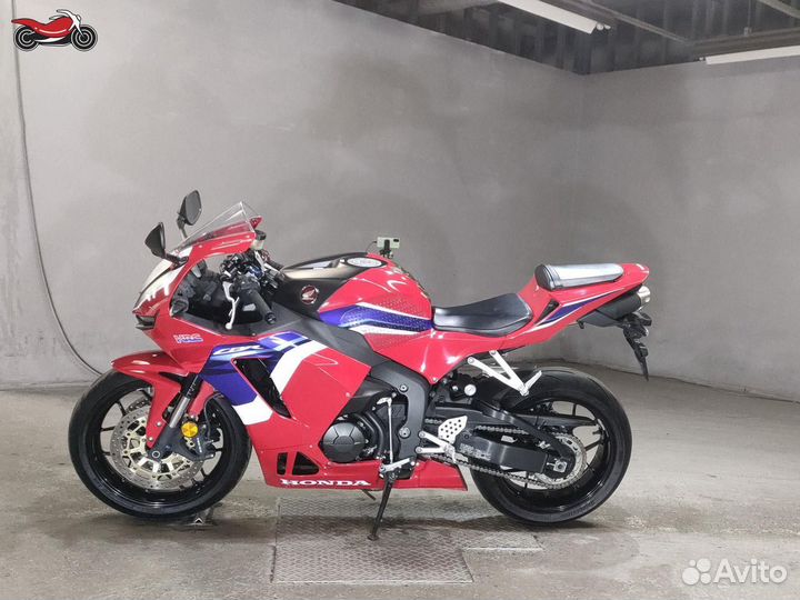 Honda CBR 600RR 2023г