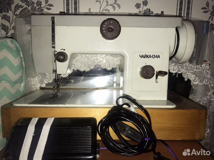 Швейная машина Чайка 134