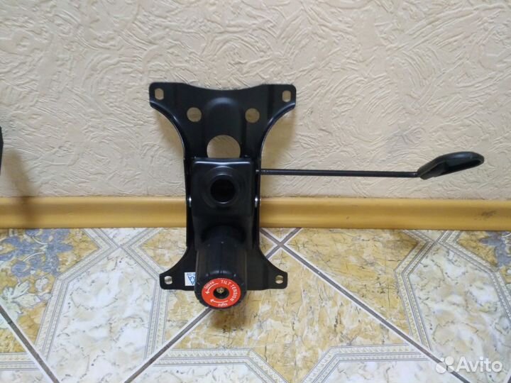 Механизм качания для кресла