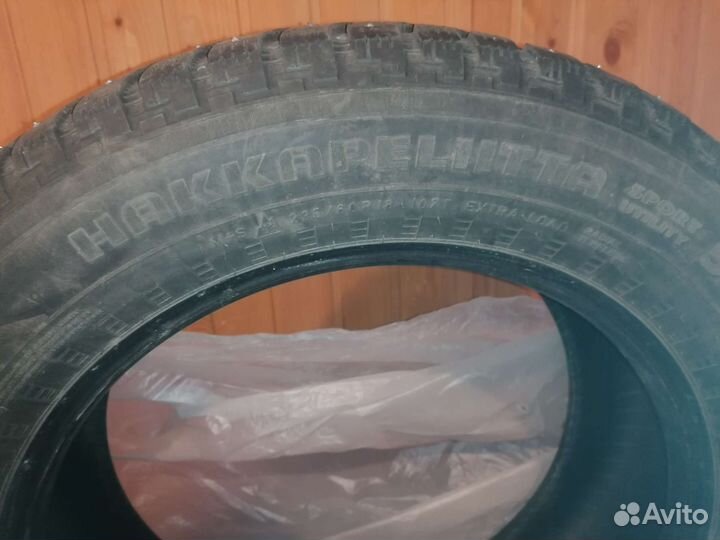 Nokian Tyres Hakkapeliitta SUV 5 235/60 R18 107