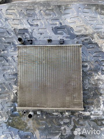 Радиатор охлаждения Peugeot 207
