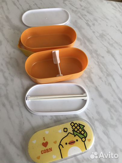 Контейнер ланчбокс