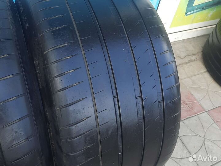 Michelin Pilot Sport 4 S 275/30 R21 и 315/30 R21 105Y