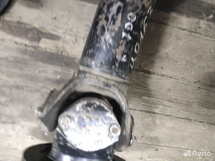 Вал карданный К-700А от двигателя на кпп L464мм