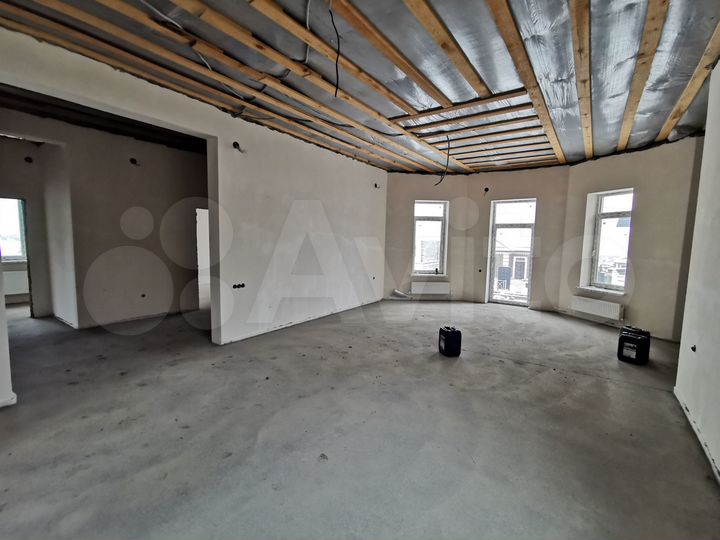 Дом 157,9 м² на участке 6 сот.