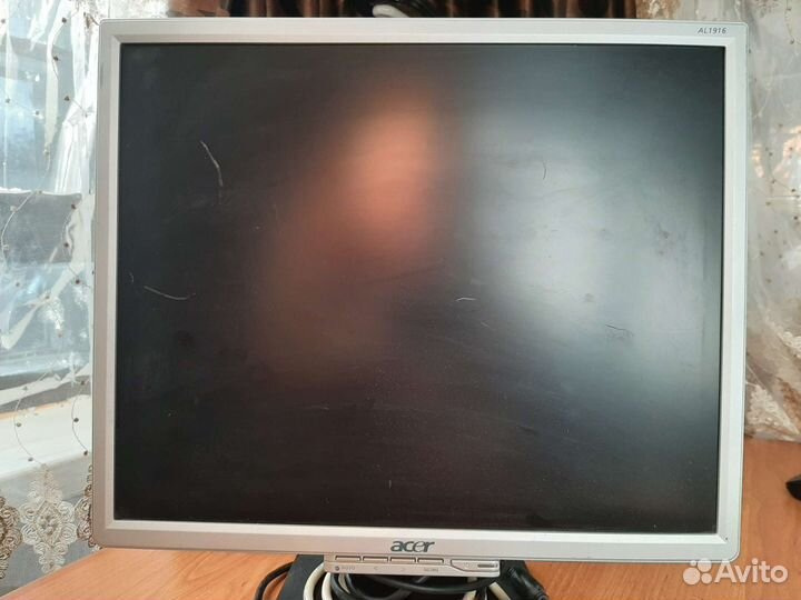 Монитор Acer 19