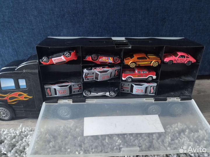 Машина-кейс wagon wheels