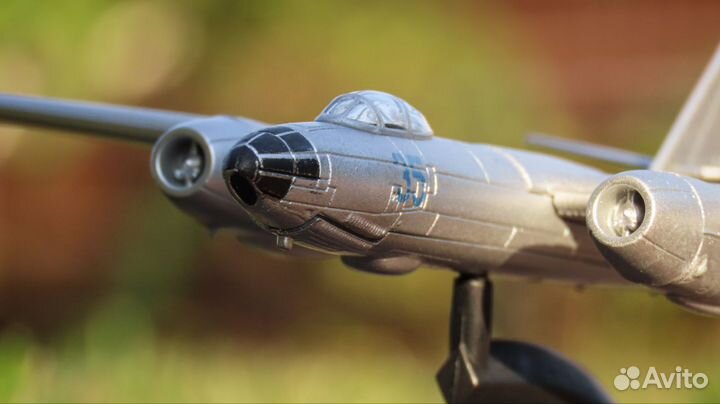 Ил-28 Легендарные самолёты Deagostini