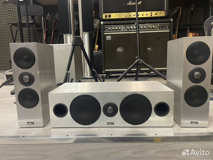 Акустические колонки Revox elegance