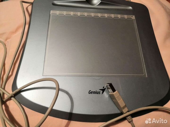 Графический планшет Genius G-Pen 560