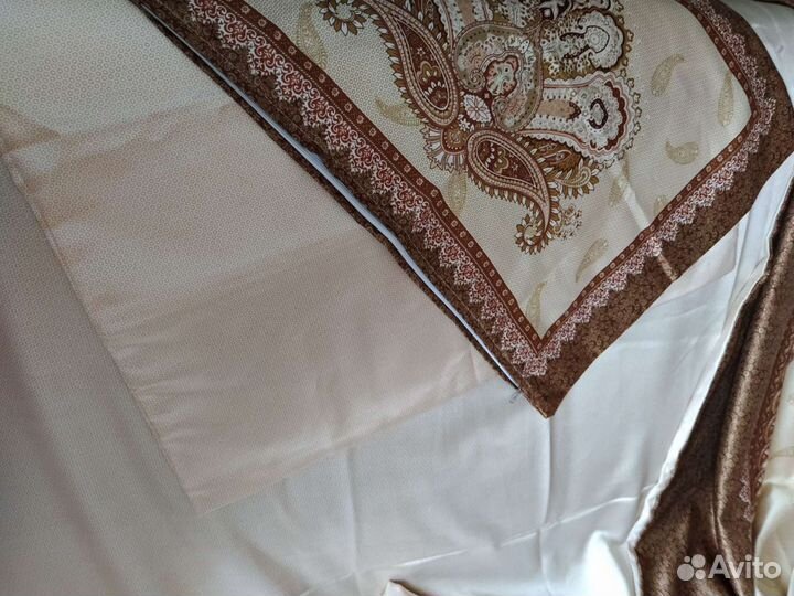 Комплект постельного белья (двуспальный)