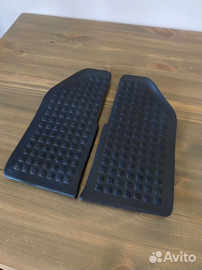 Резиновые накладки на ступеньки, перед vw t2 t3