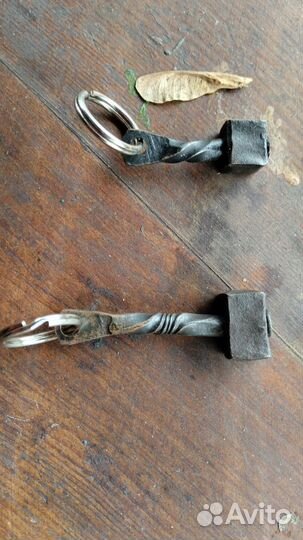 Кованые сувениры: Молот Тора