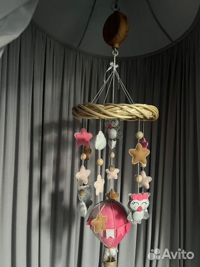 Мобиль в кроватку музыкальный