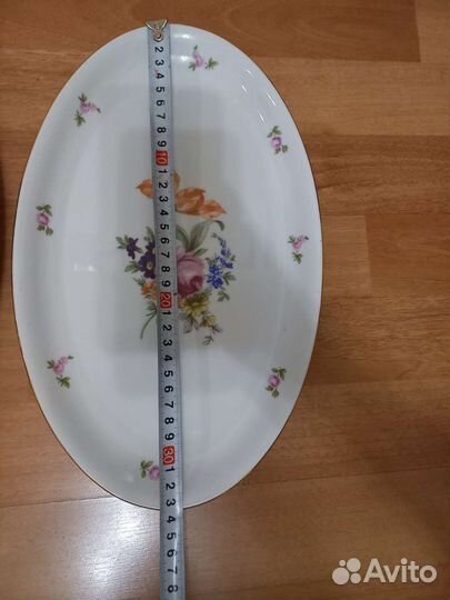 Фарфоровые блюда из набора Мейсенский букет