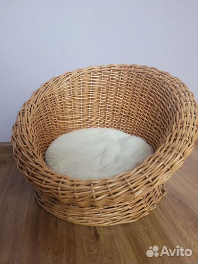 Корзина, лежанка для животных