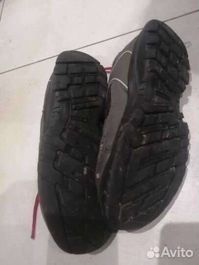 Ботинки спортивные декатлон р34 евро, 21,5 см