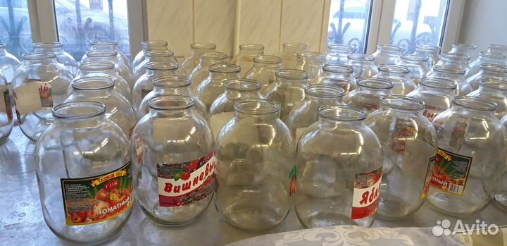Продаются 3-х литровые банки