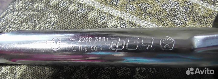 Плойка для завивки волос