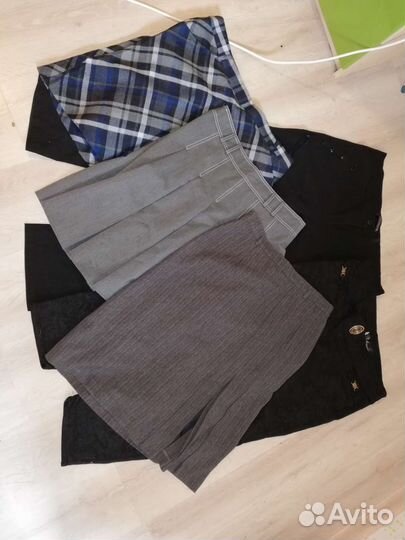 Пакет женской одежды р. 50 демисезон 14 шт