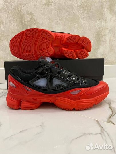 Кроссовки Adidas Raf Simons Ozweego 3 'Core Blac