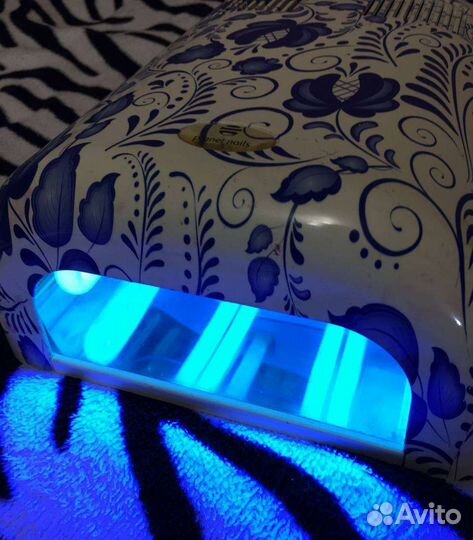 Уф лампа для ногтей