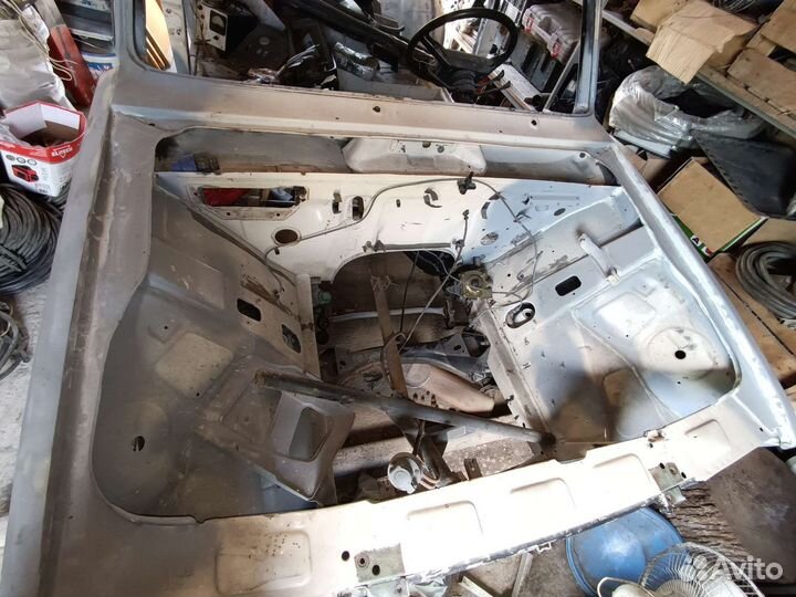 ВАЗ 2107 1.5 МТ, 1996, 150 000 км
