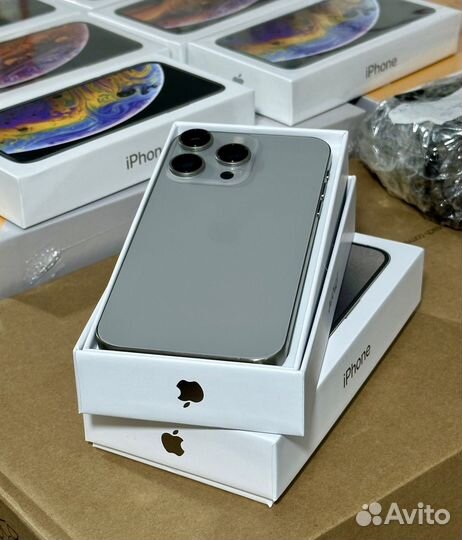 iPhone xr в корпусе 15 pro